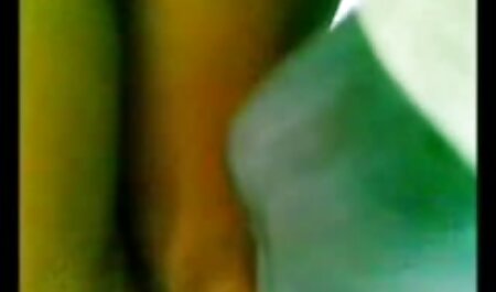 او همسرش دانلود باز سکسی را در الاغ قرار داد و صورتش را گرفت